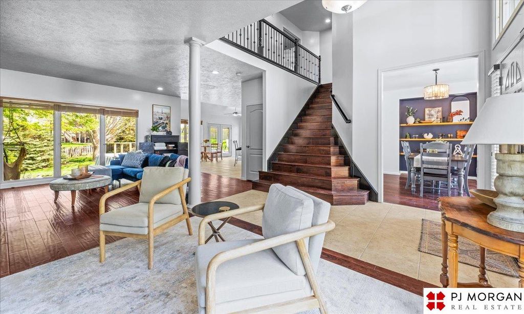 10921 S 172nd Street, Omaha, NE 68136