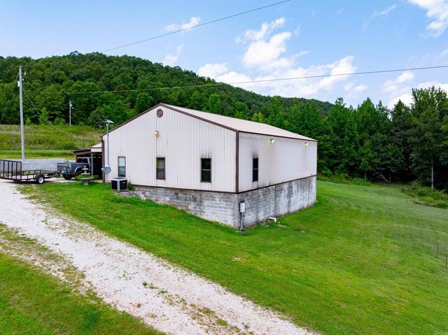 7099 Hwy 9, Mountain View, AR 72560