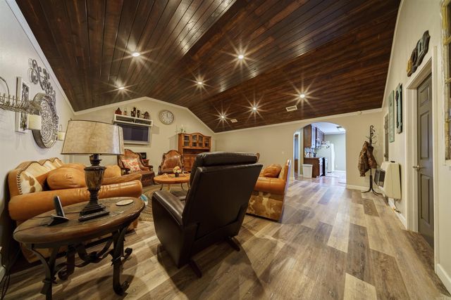 7099 Hwy 9, Mountain View, AR 72560