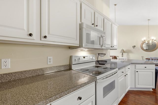 148 Westhaven Dr Apt 10F, Myrtle Beach, SC 29579