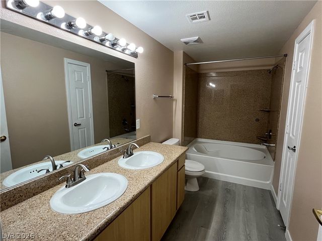 8000 Badura Avenue 1160, Las Vegas, NV 89113