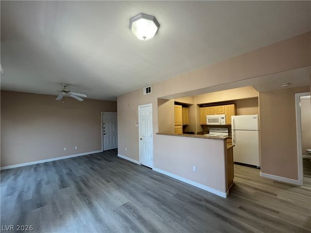 8000 Badura Avenue 1160, Las Vegas, NV 89113