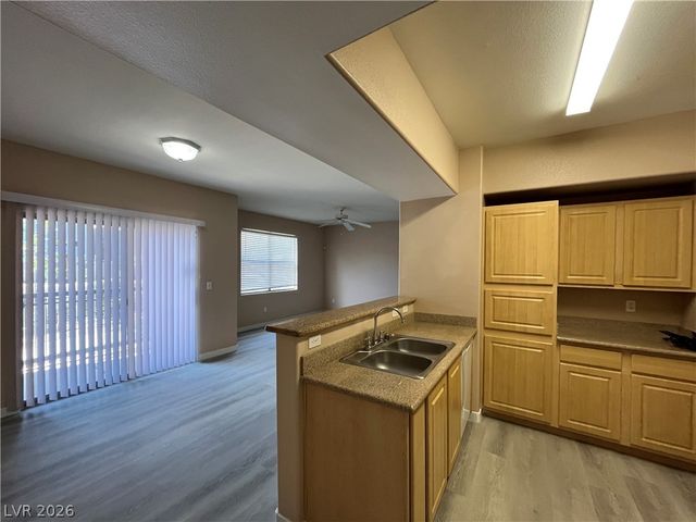 8000 Badura Avenue 1160, Las Vegas, NV 89113