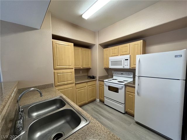 8000 Badura Avenue 1160, Las Vegas, NV 89113