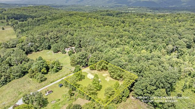 240 Sundance Drive, Evensville, TN 37332
