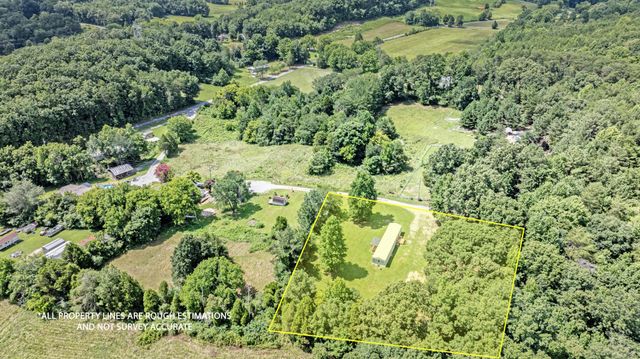 240 Sundance Drive, Evensville, TN 37332