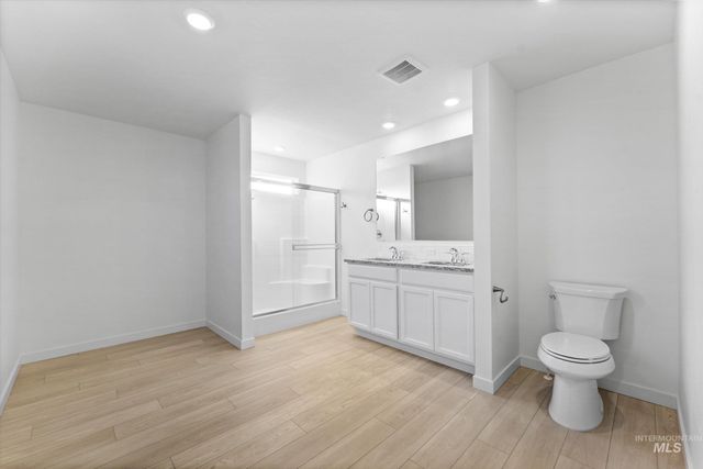 1620 S La Escalera Ave, Nampa, ID 83686