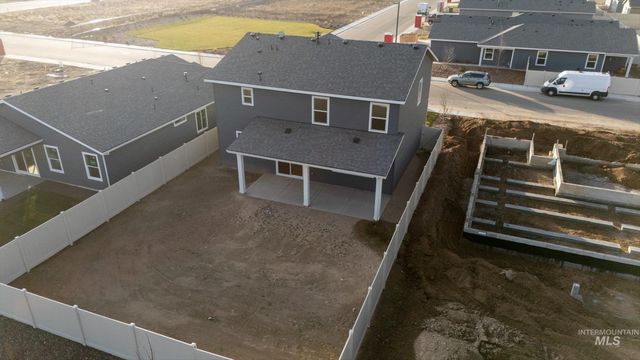 1620 S La Escalera Ave, Nampa, ID 83686