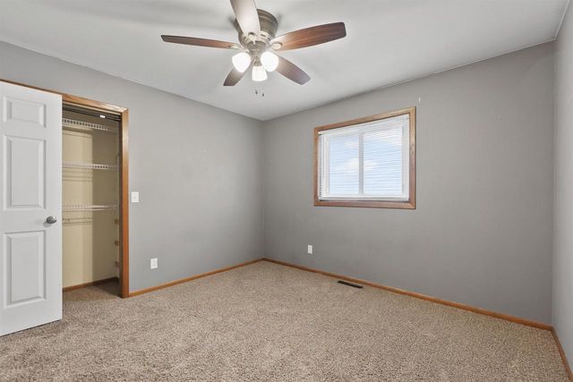 1519 FAIRLAWN AVENUE, North Fond Du Lac, WI 54937