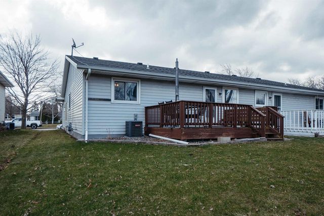 1519 FAIRLAWN AVENUE, North Fond Du Lac, WI 54937