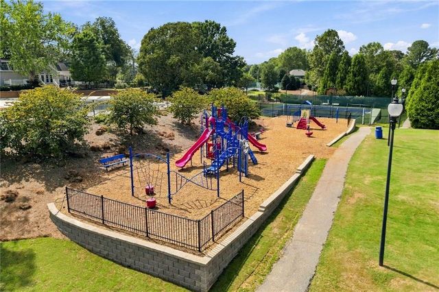 12200 Wexford Club Drive, Roswell, GA 30075