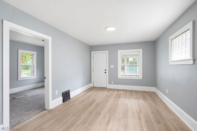 970 Mercer Avenue, Akron, OH 44320