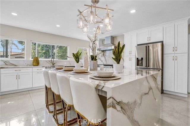 5115 Boda Place, Woodland Hills (los Angeles), CA 91367