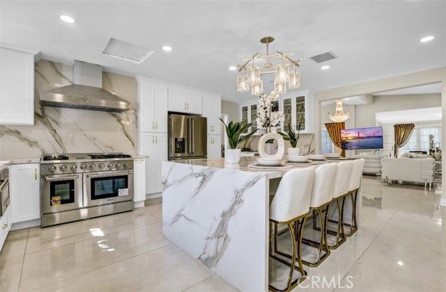 5115 Boda Place, Woodland Hills (los Angeles), CA 91367