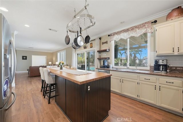 43084 Knightsbridge Way, Temecula, CA 92592