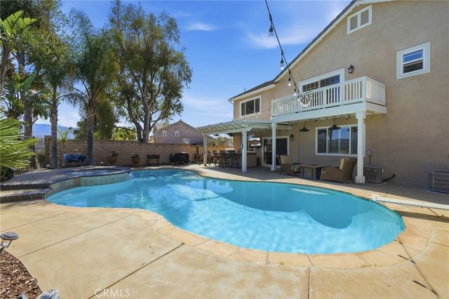 43084 Knightsbridge Way, Temecula, CA 92592