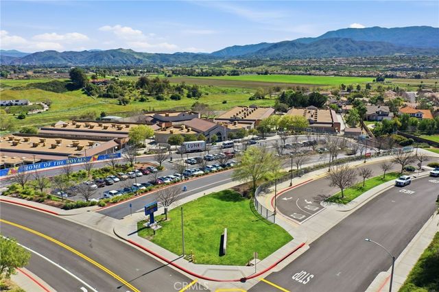 43084 Knightsbridge Way, Temecula, CA 92592