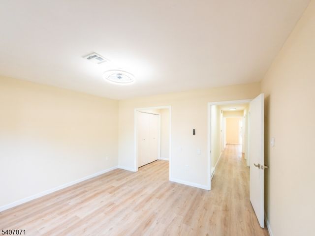 220 Manchester Ln, Monroe Twp., NJ 08831