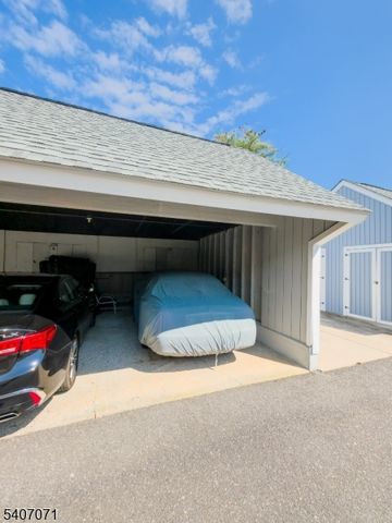 220 Manchester Ln, Monroe Twp., NJ 08831