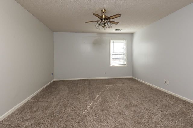 582 BRINSLEY DR, Collierville, TN 38017