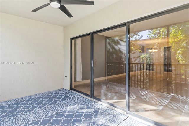 481 Ives Dairy Rd 303-4, Miami, FL 33179