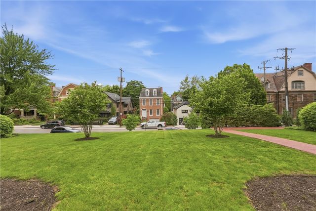 5825 5th Ave 314, Shadyside, PA 15232