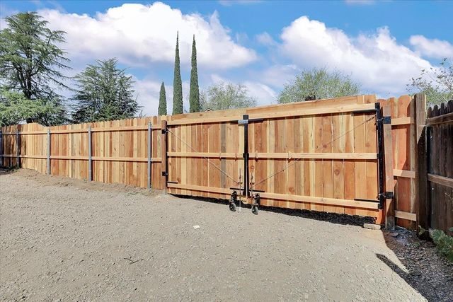 4745 Olivehurst Ave, Olivehurst, CA 95961