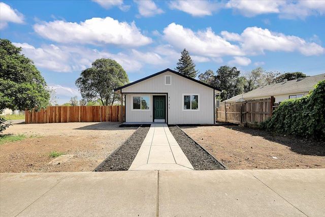 4745 Olivehurst Ave, Olivehurst, CA 95961