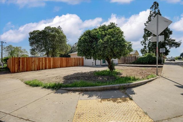 4745 Olivehurst Ave, Olivehurst, CA 95961