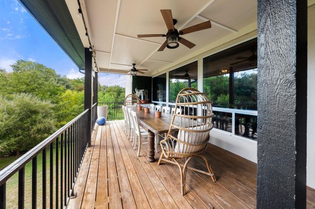 202 Top O The Lake DR, Lakeway, TX 78734