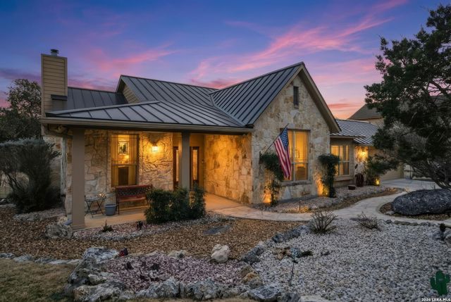 1616 Canyon Lake Dr, Canyon Lake, TX 78133