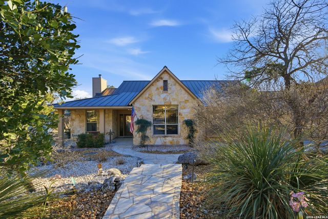 1616 Canyon Lake Dr, Canyon Lake, TX 78133