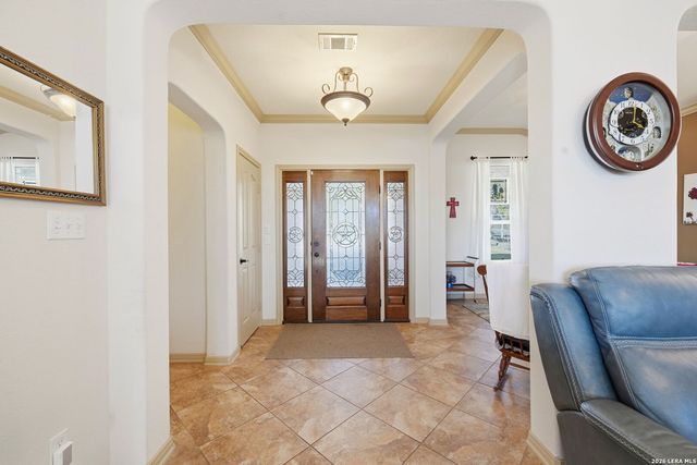 1616 Canyon Lake Dr, Canyon Lake, TX 78133