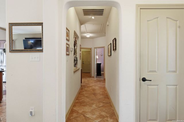 1616 Canyon Lake Dr, Canyon Lake, TX 78133