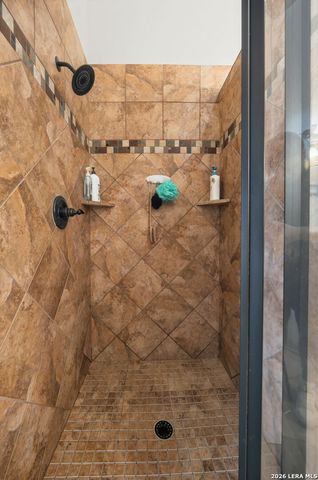 1616 Canyon Lake Dr, Canyon Lake, TX 78133