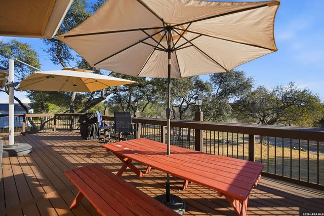 1616 Canyon Lake Dr, Canyon Lake, TX 78133