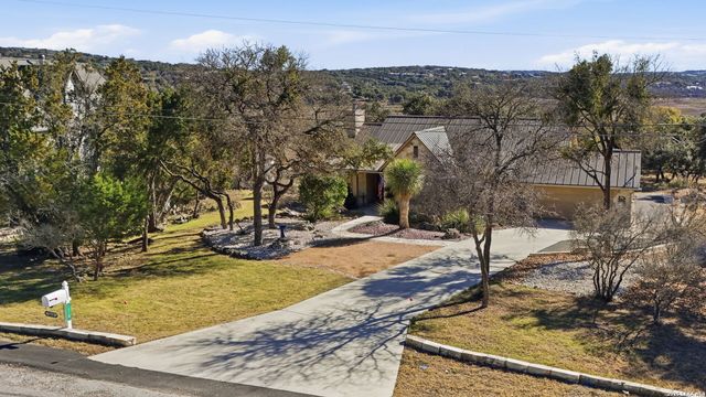 1616 Canyon Lake Dr, Canyon Lake, TX 78133