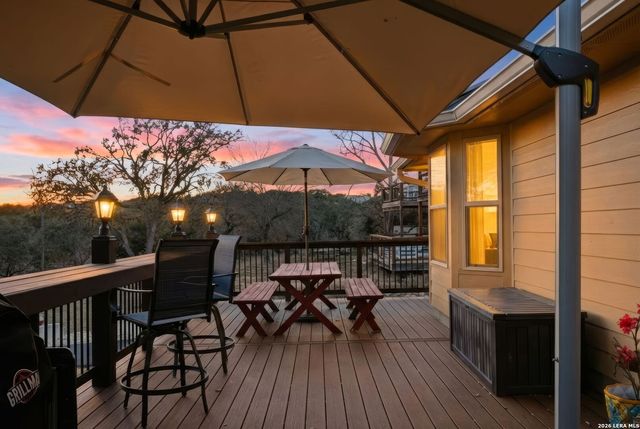 1616 Canyon Lake Dr, Canyon Lake, TX 78133