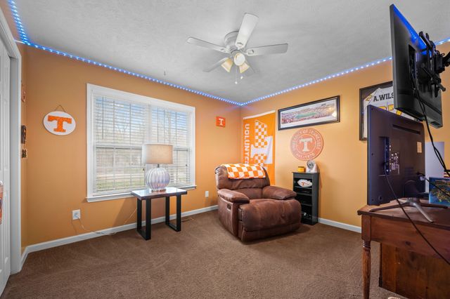 502 Evening Shade Dr, N, White Bluff, TN 37187