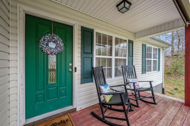 502 Evening Shade Dr, N, White Bluff, TN 37187
