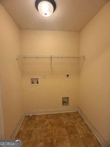 603 Cole Creek Drive, Dallas, GA 30157
