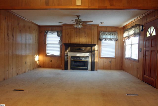 24 Alice Farr Drive, Greenville, SC 29617