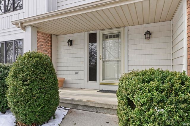 5217 Inland Trail, Fort Wayne, IN 46825