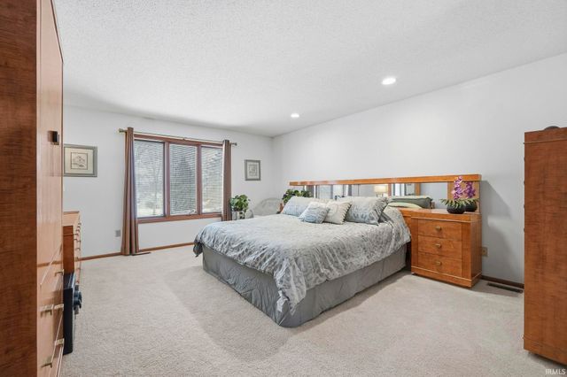 5217 Inland Trail, Fort Wayne, IN 46825