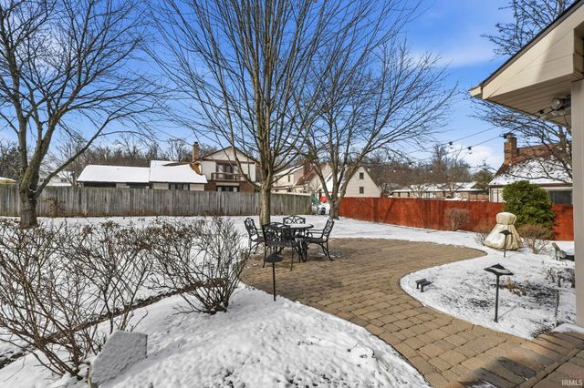 5217 Inland Trail, Fort Wayne, IN 46825