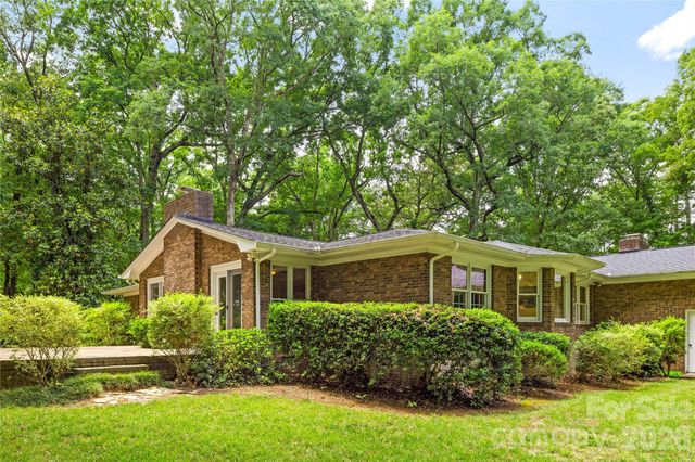 2038 Skyway Drive, Monroe, NC 28110