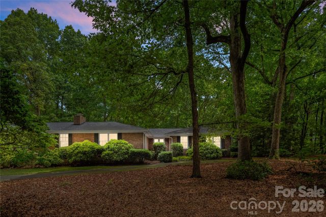 2038 Skyway Drive, Monroe, NC 28110