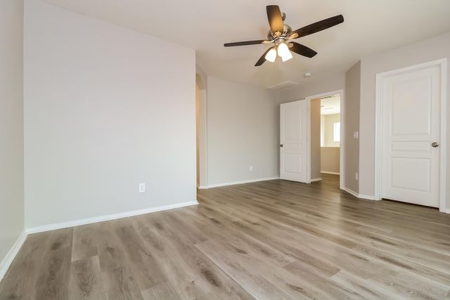 102 N 118th Drive, Avondale, AZ 85323