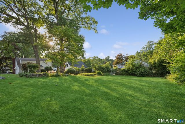 4 Eagle Road, Norwalk, CT 06850