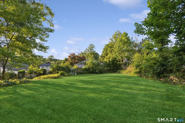 4 Eagle Road, Norwalk, CT 06850
